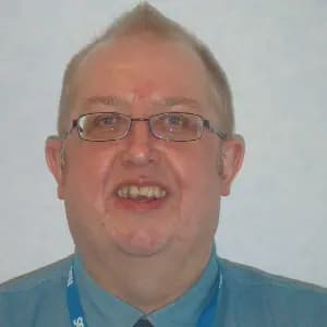 professional online ICT tutor Douglas
