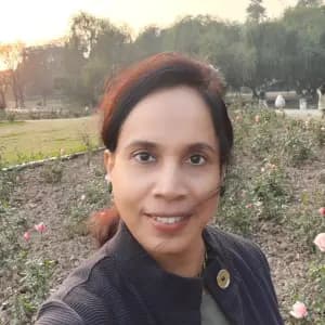 professional online Biology tutor Bindu