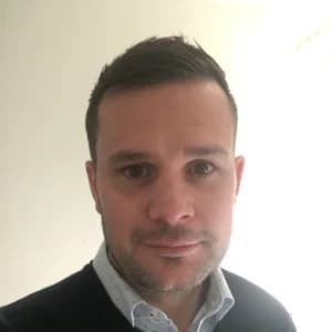 professional online Welsh tutor Gareth