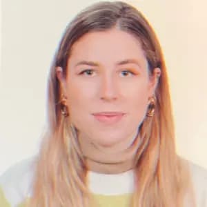 professional online Iberian Languages tutor Caroline