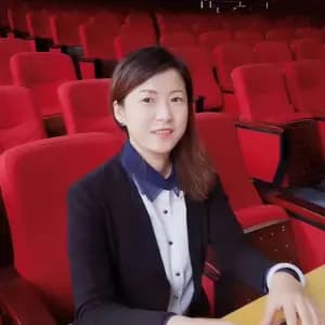 professional online Chinese tutor Grace