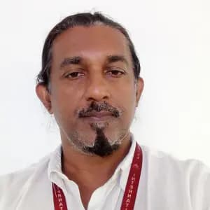 professional online Chemistry tutor Pradeep 
