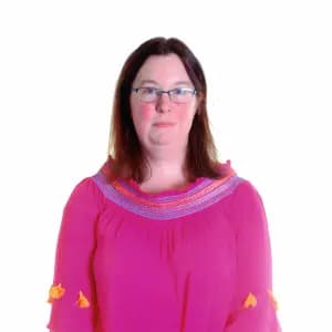 professional online Information And Communication Technology tutor Nicola